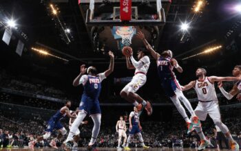 Permainan Bola Basket: Sejarah, Teknik Dasar, Ukuran Lapangan, dan Pemain Terbaik